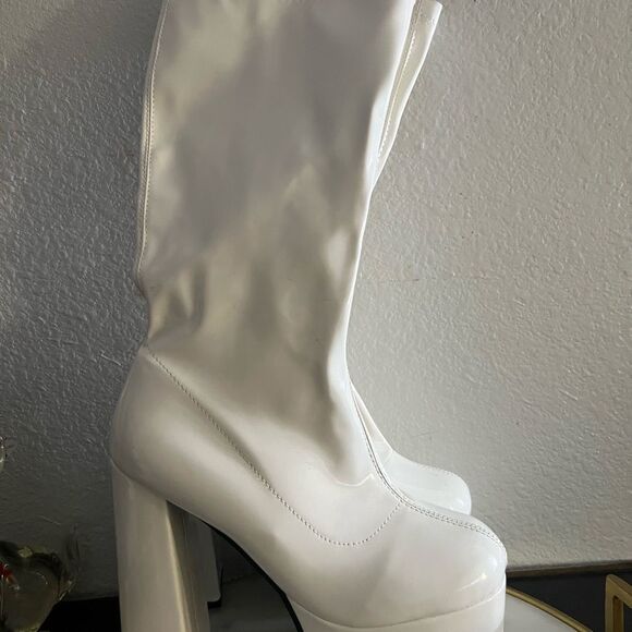 Stylish Women’s Knee High Boots White GoGo Retro Platform Chunky PU New 39/9 - Picture 1 of 6